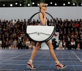 Do you like Chanel Hula Hoop Bag?